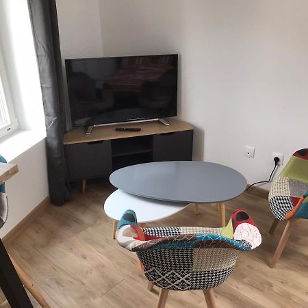 Le Petit Sault - Super Studio Refait A Neuf Proche Des Commerces Naionaln3 Руая Екстер'єр фото