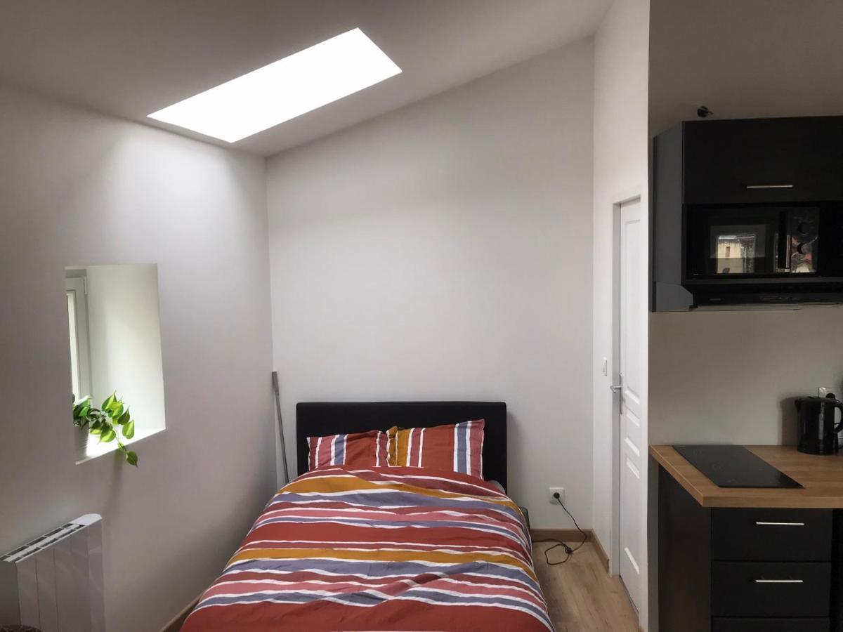 Le Petit Sault - Super Studio Refait A Neuf Proche Des Commerces Naionaln3 Руая Екстер'єр фото